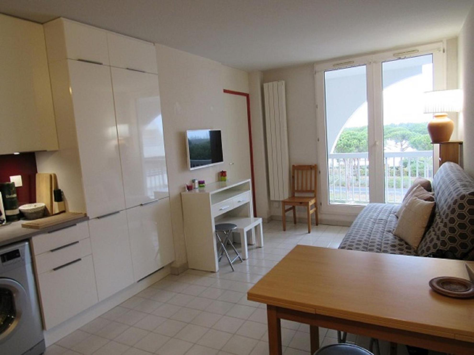 Vittoria Immobilier 3 - Reglement Sur Place - Cheques Vacances Acceptes La Grande-Motte Habitación foto